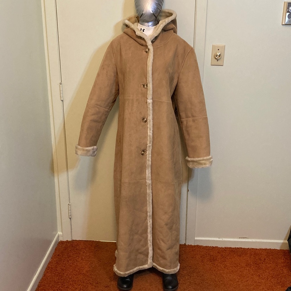Women's Cozy Tan Hooded Trench Coat